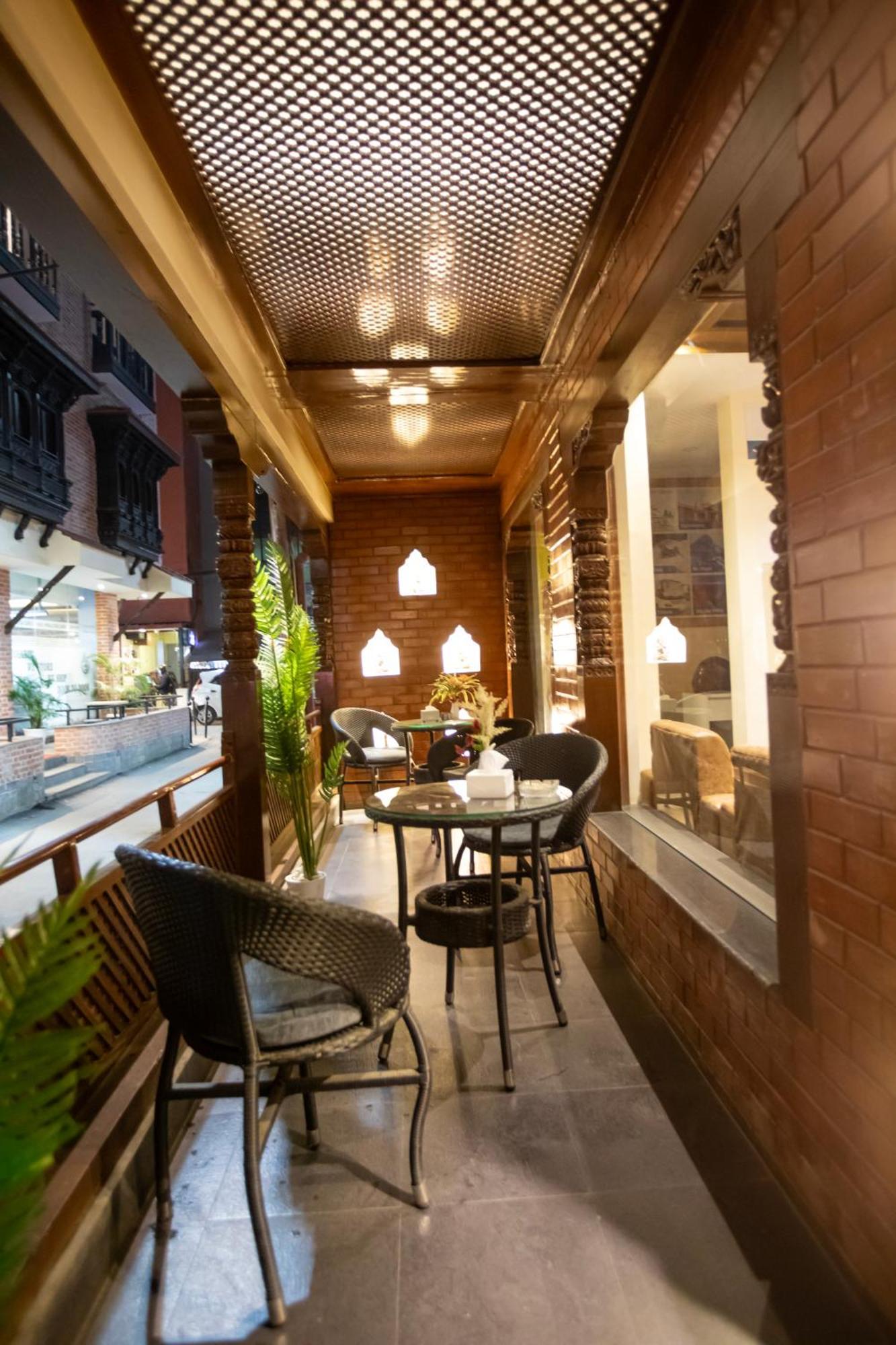 Capital Boutique Hotel Kathmandu Exteriör bild